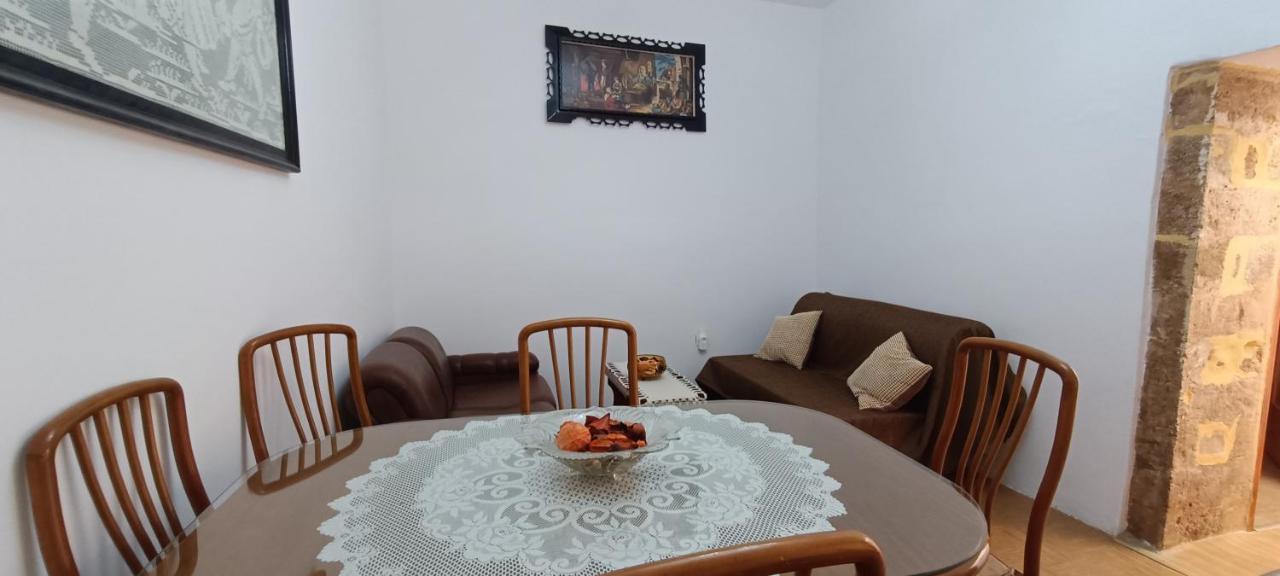 Comfortable And Spacious Stone Traditional Apartmentハニア エクステリア 写真